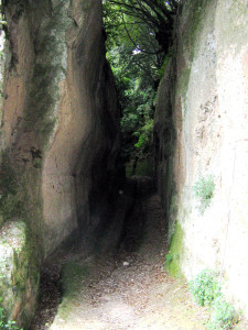 Pitigliano, via cava San Giuseppe - Alberto Pestelli © 2006